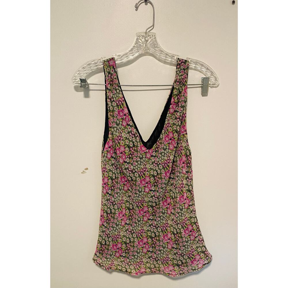 Plunge V-Neck Flowy Floral Tank Top